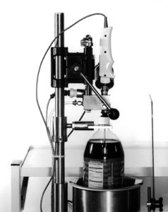 Carbonation Tester, Bench, Neck Support, Plastic Bottle